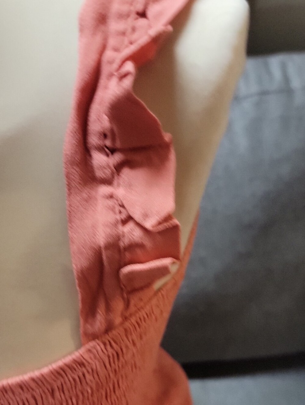 PINK Victoria's Secret Dusty Rose Smocked Ruffle Strap Tank - Picture 3 of 8
